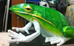 15.2Echo_the_Green_Frog-gallery657_Dec15193743.jpg image