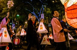 lantern-parade-jenny-dowell-parade-participant-website-gallery720_Mar21201746.jpg image